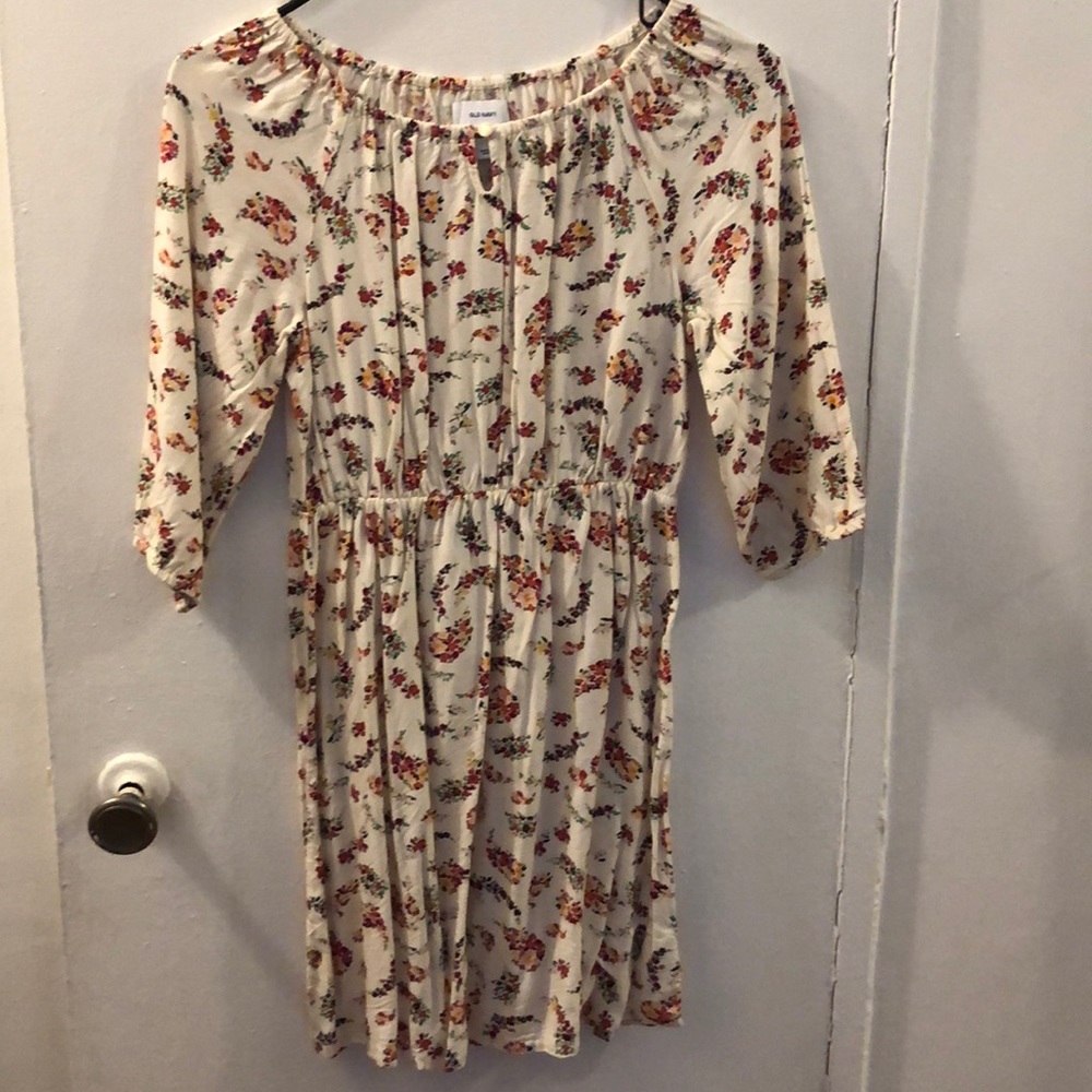 Girls dress